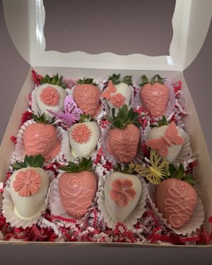 Floral Chocolate Strawberries