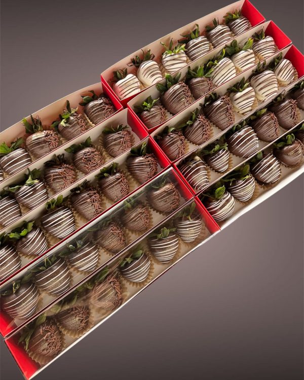 Strawberries 6 Piece Box